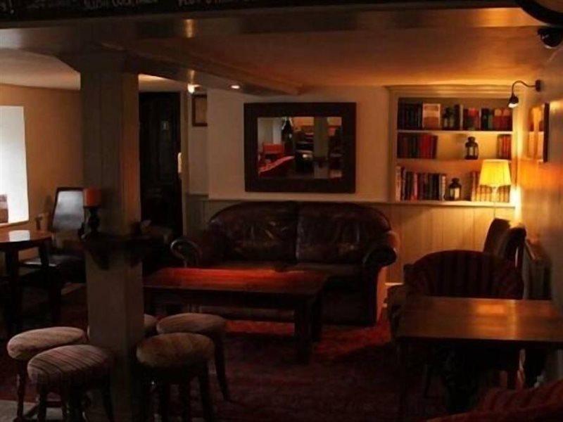 Hotel We Three Loggerheads Gwernymynydd Zewnętrze zdjęcie